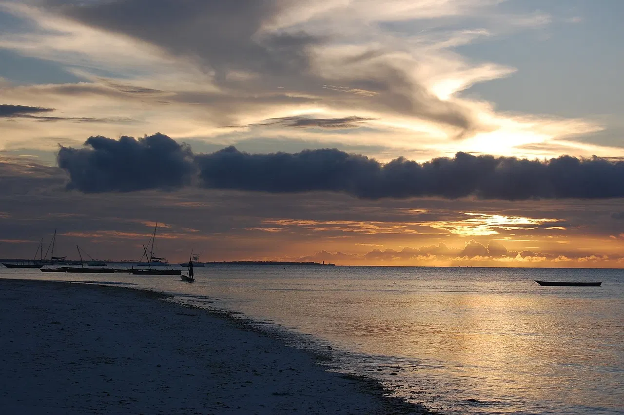 4 Days Zanzibar Nungwi Beach Holiday